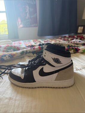 Nike Air Jordan 1 Mid Black, White & Beige